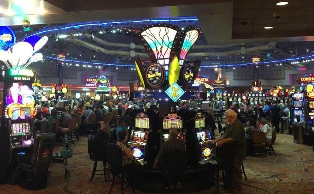Seven Clans Hotel at Coushatta Kinder Buitenkant foto